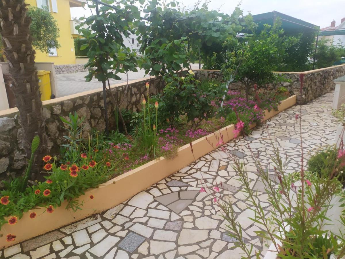 Rimbaldo Apartments Krk Town Exterior foto