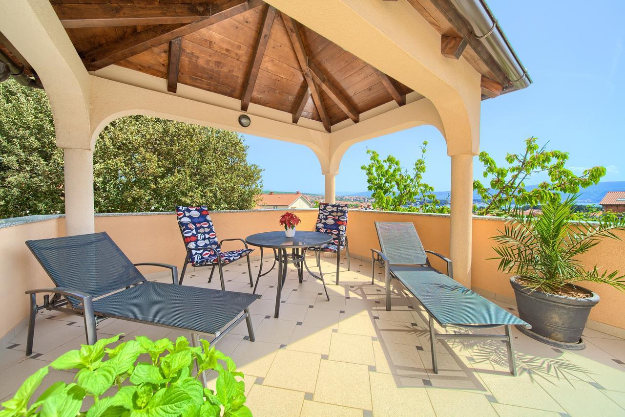 Rimbaldo Apartments Krk Town Exterior foto